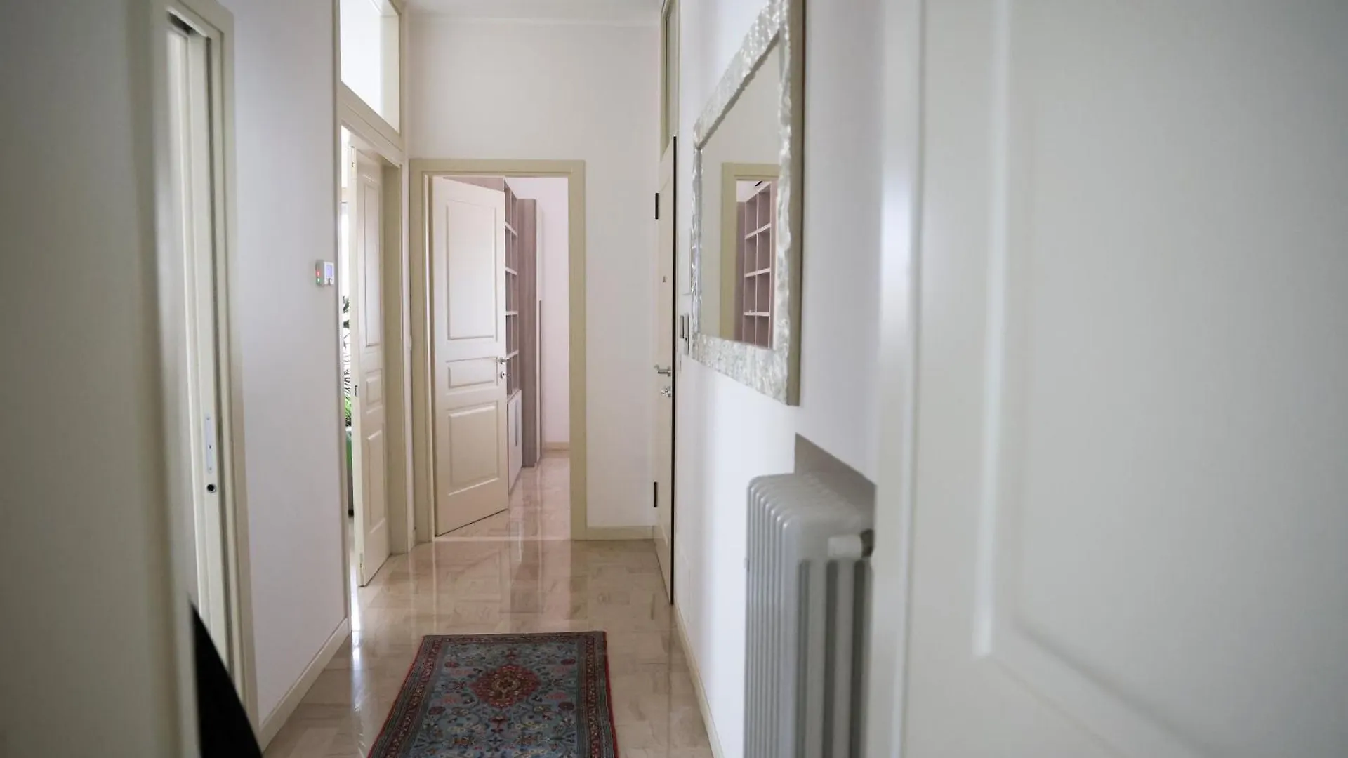 Blancohouse - Berto Luxury Rimini Centro Storicoアパートメント 0*,
