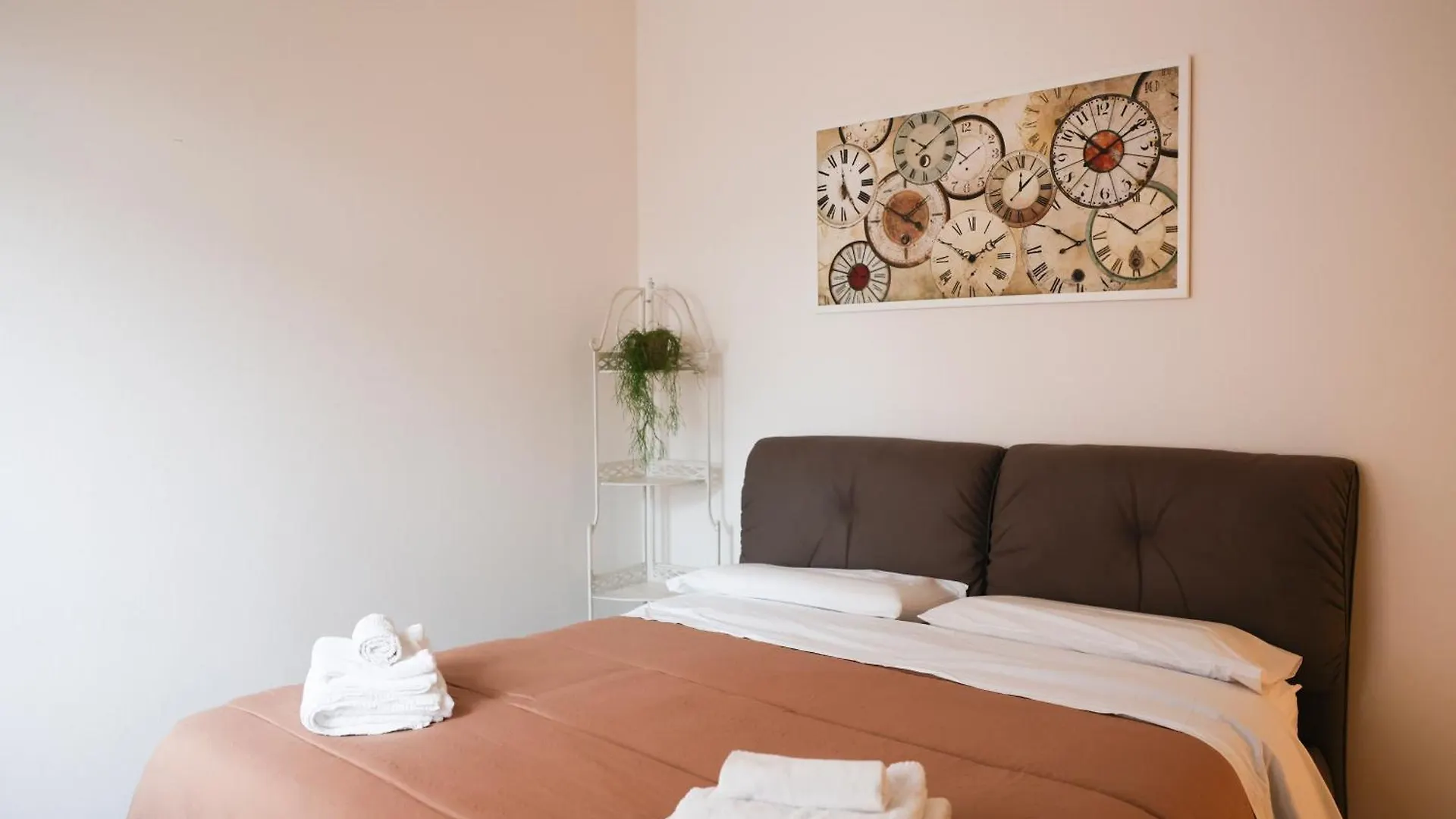 アパート Blancohouse - Berto Luxury Rimini Centro Storicoアパートメント